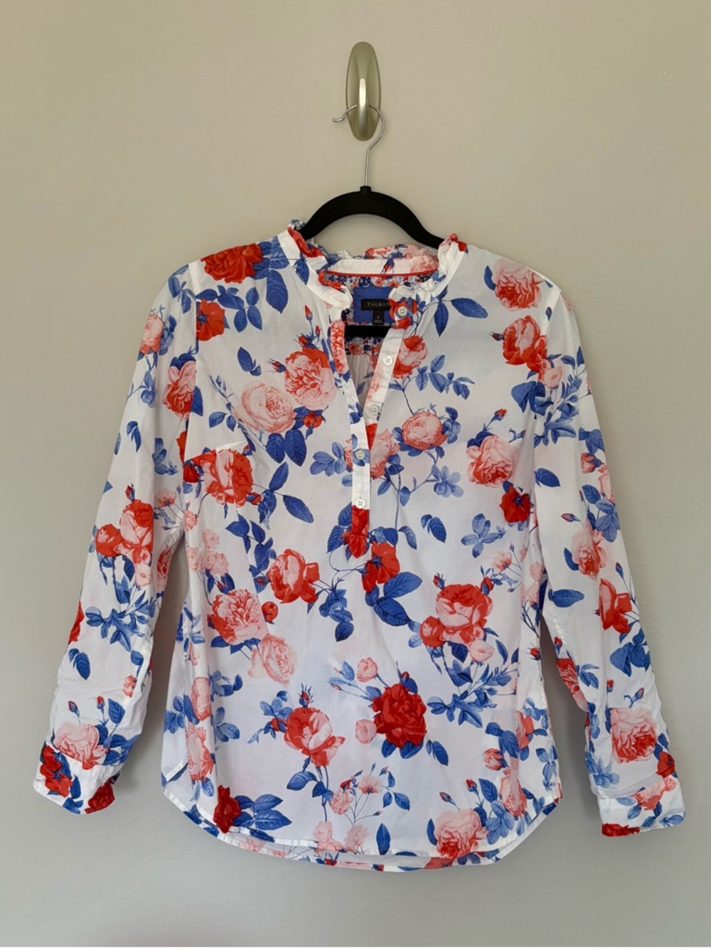 Talbots Red & Blue Floral Rose Print Cotton Roll-Tab Popover Shirt: Small